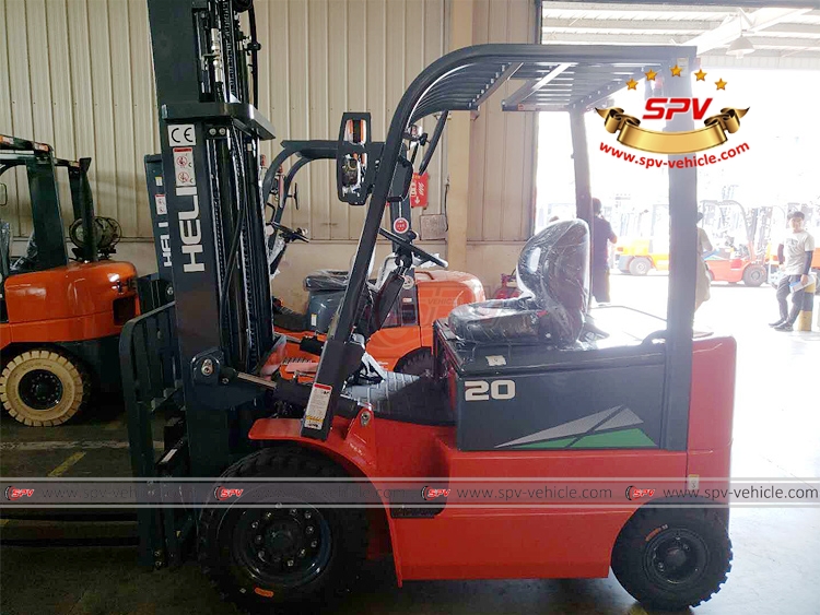 2 Tons Electric Forklif